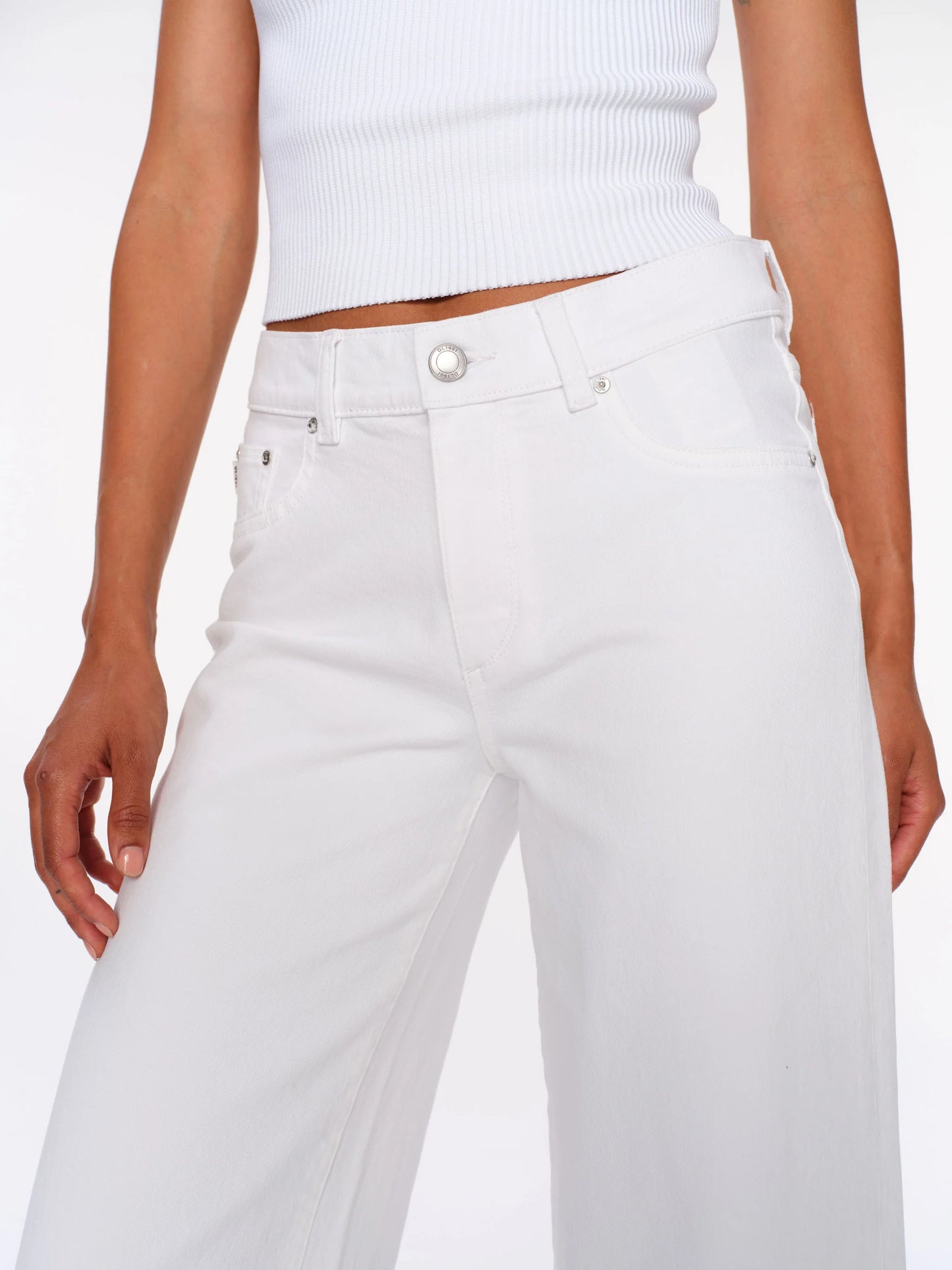 Hepburn Wide Leg Ankle in White