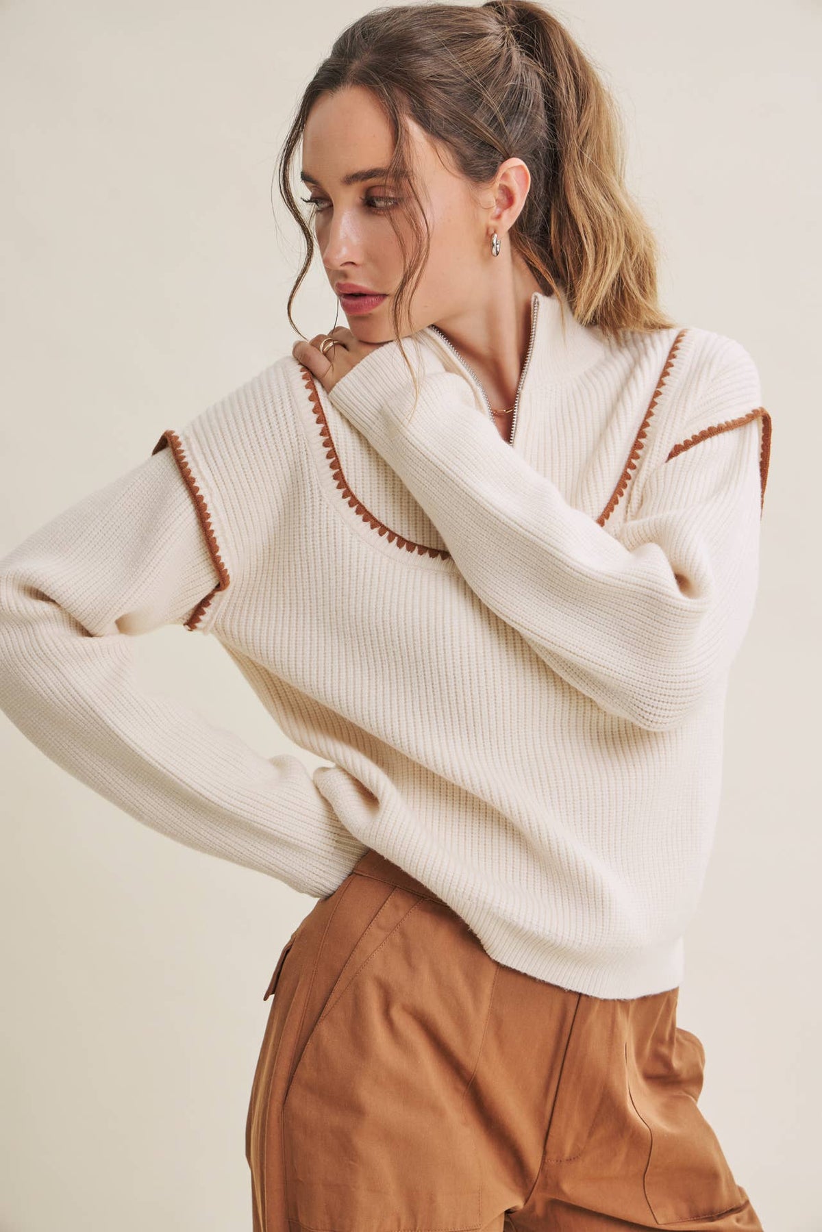 WHIPSTITCH EMBROIDERY HALF ZIP SWEATER