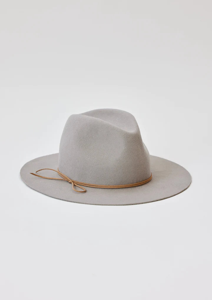 Amelia Hat - Tan/Light Grey