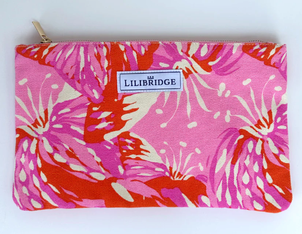 The Lilibridge Clutch