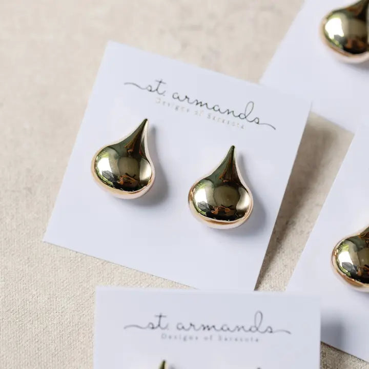 Gold Teardrop Stud