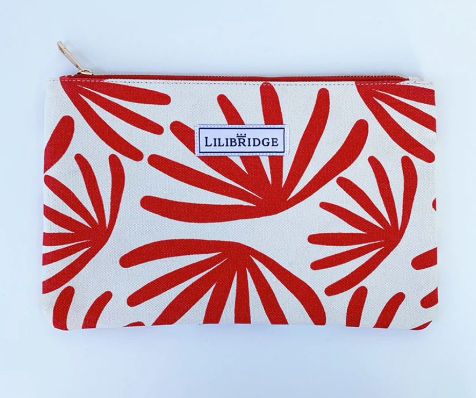 The Lilibridge Clutch